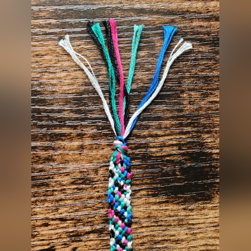 Handmade Rag Rug Bracelet - Picture 4 of 4